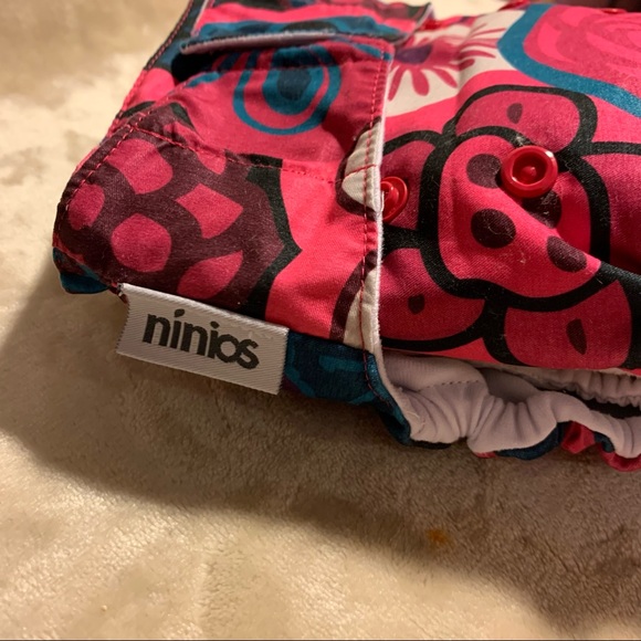 Hybrid Cloth Diaper With Hook And Loop Original Inserts Included Ninios - Picture 2 of 10